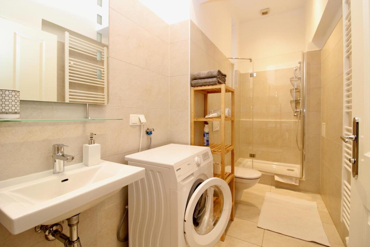 Classy Apartment In The Heart Of Wien Eksteriør billede