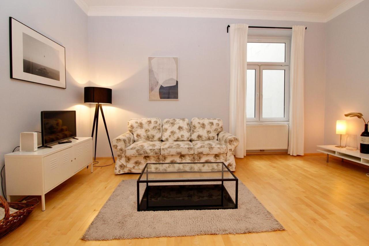Classy Apartment In The Heart Of Wien Eksteriør billede