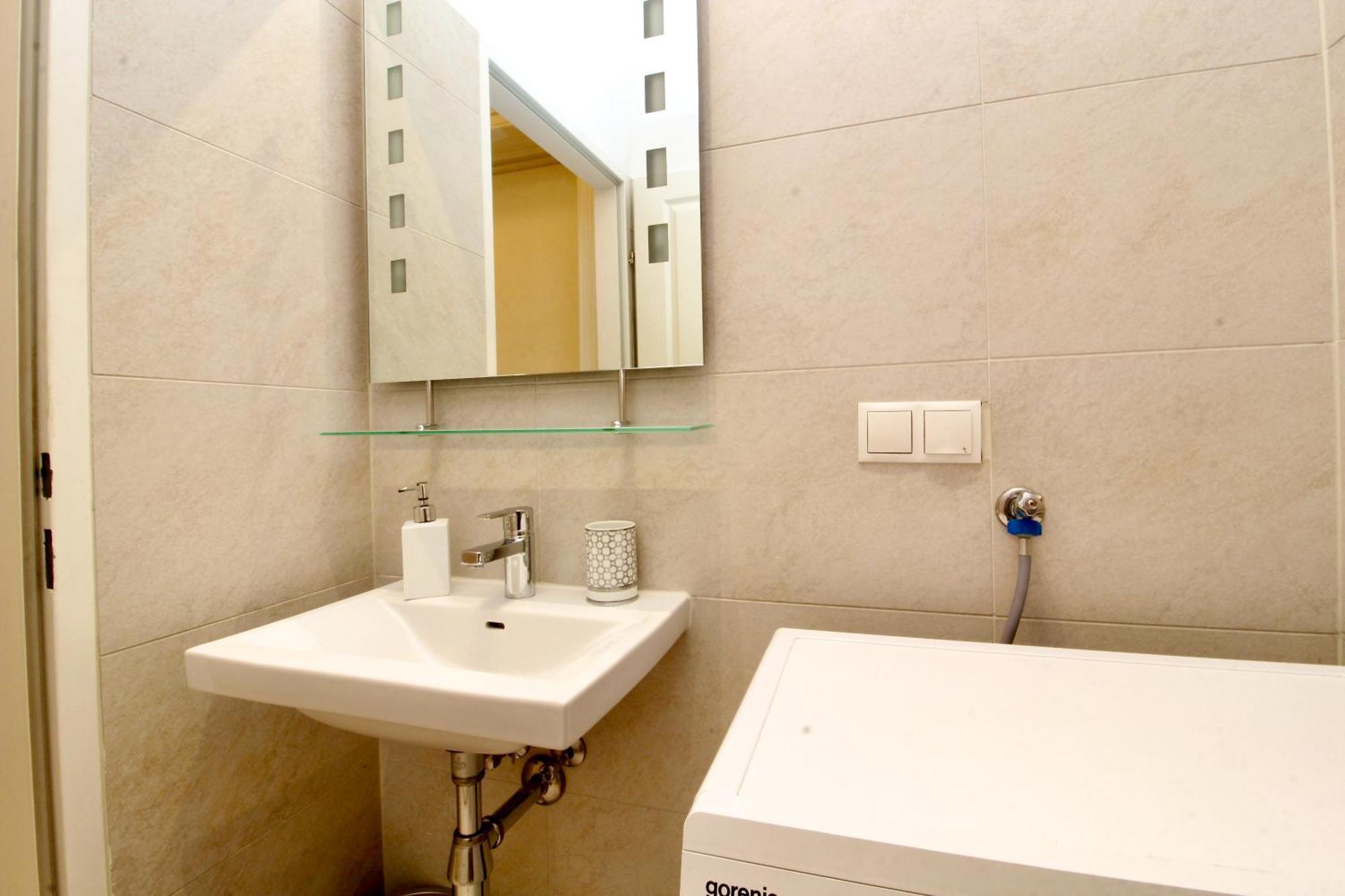 Classy Apartment In The Heart Of Wien Eksteriør billede